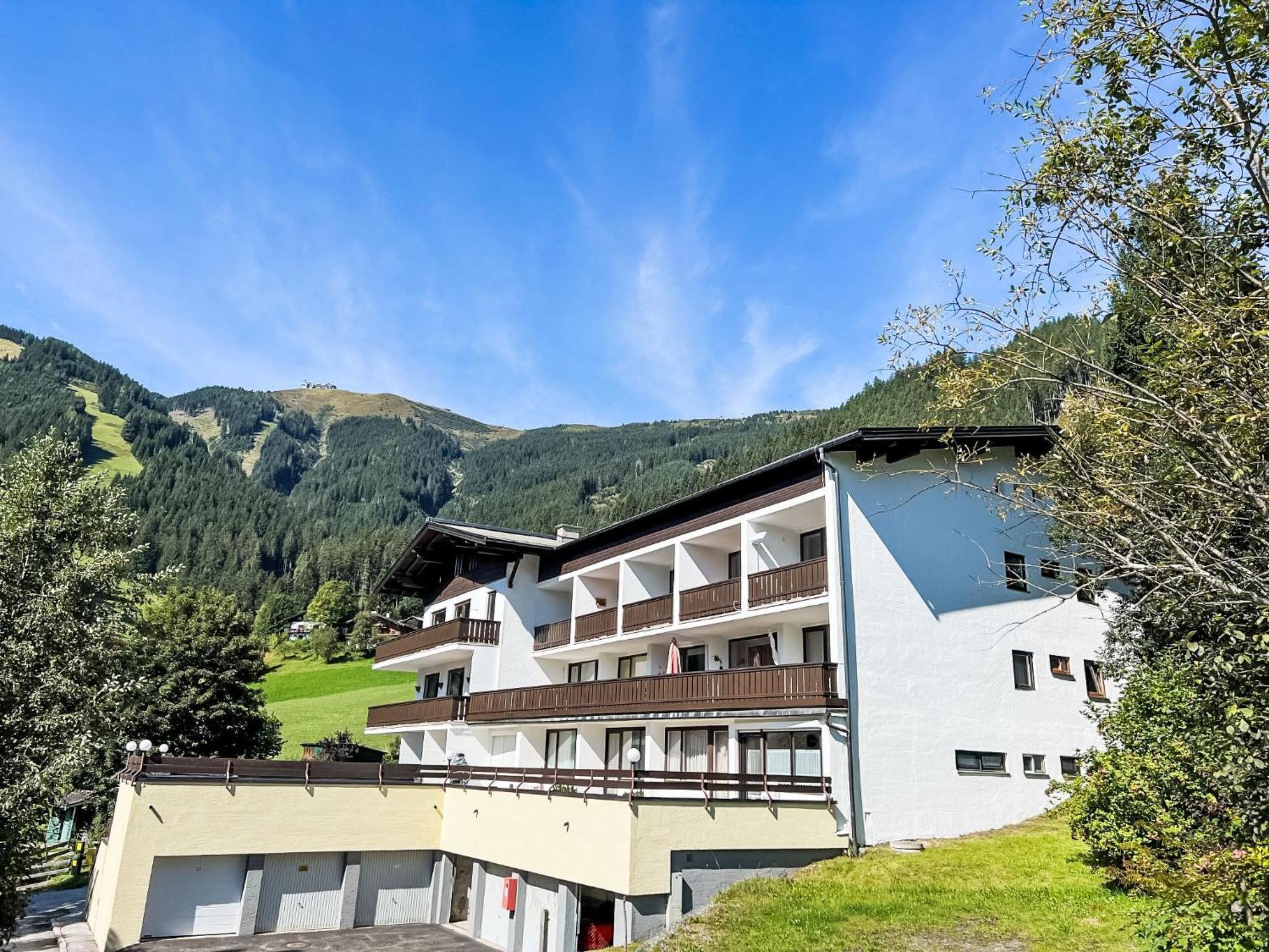 Apartment Holger By Interhome Zell am See Exteriör bild
