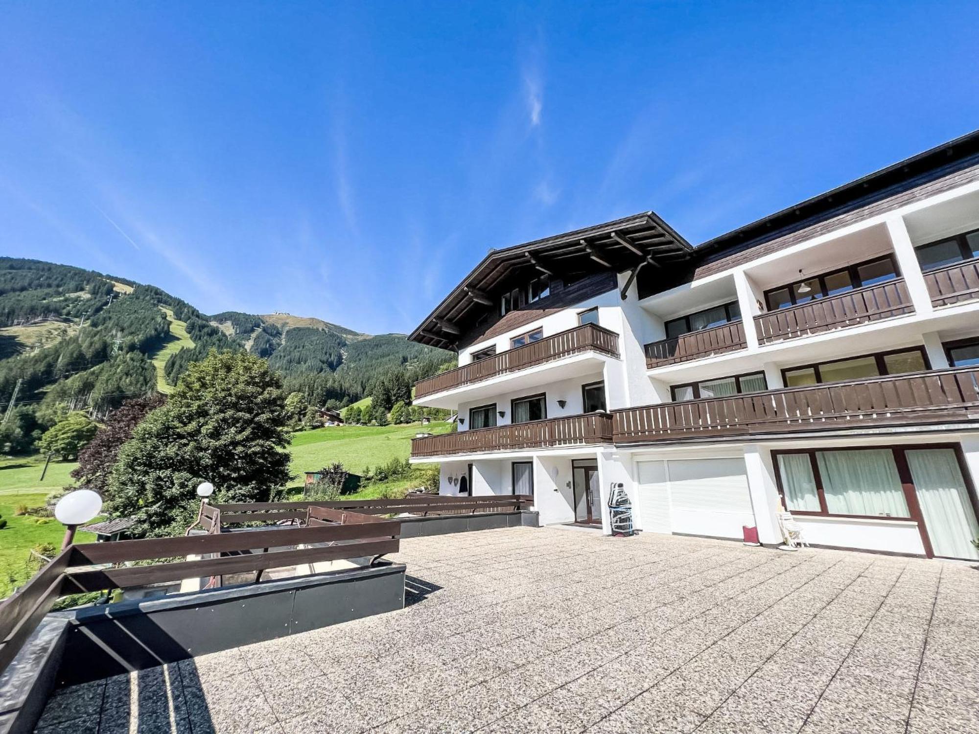 Apartment Holger By Interhome Zell am See Exteriör bild