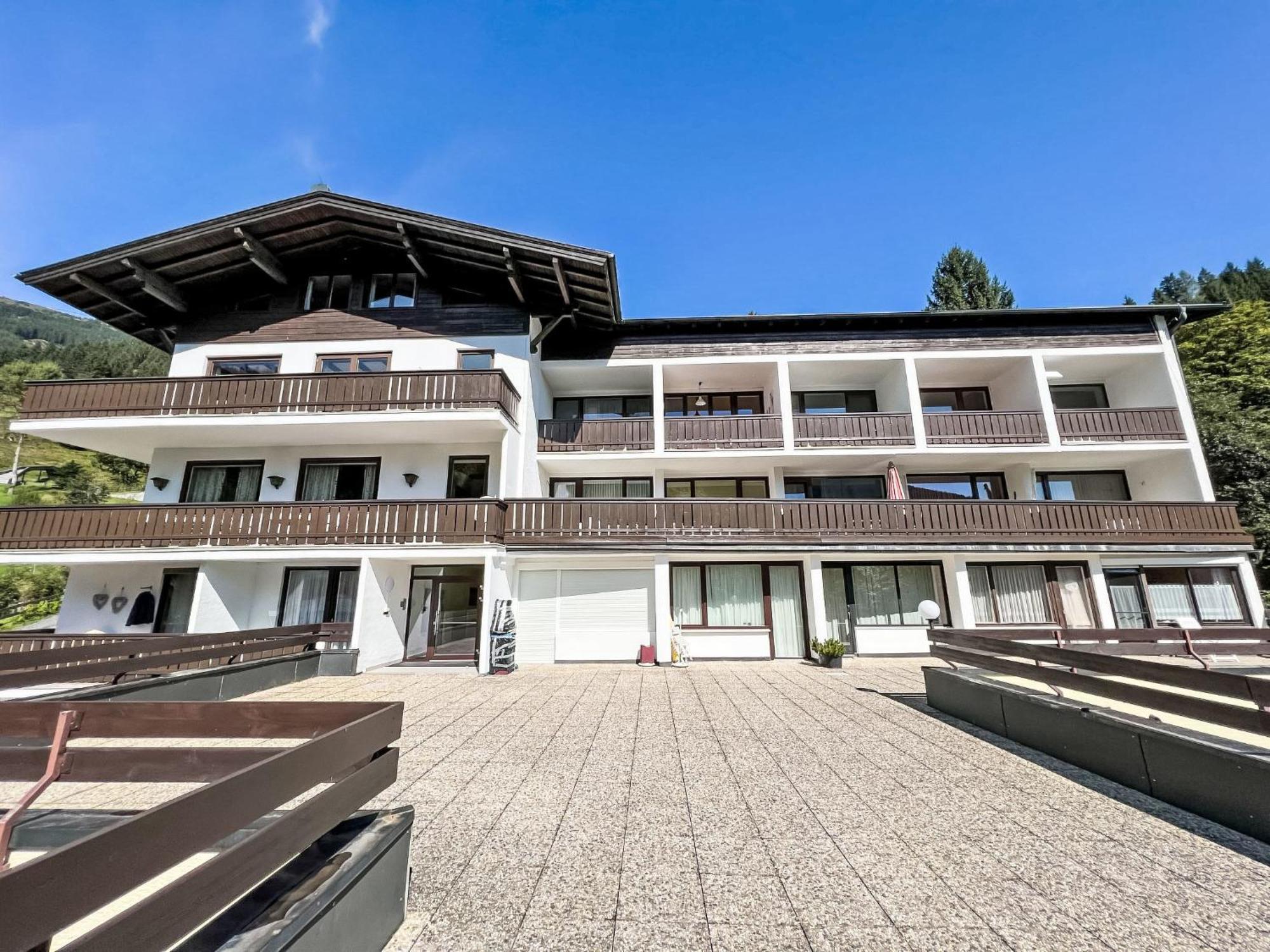 Apartment Holger By Interhome Zell am See Exteriör bild